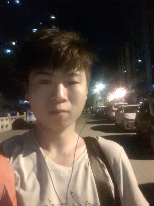 流星的瞬间的第一张照片--宁化婚介网