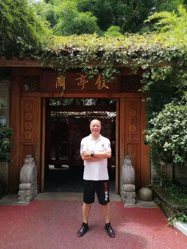 李国伟的第四张照片--宁化婚介网