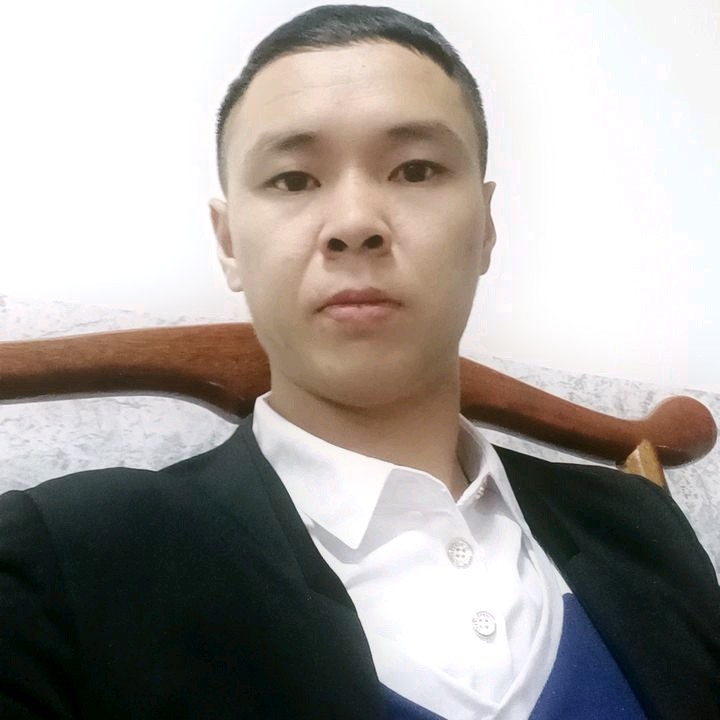 冷漠的第一张照片--宁化婚介网
