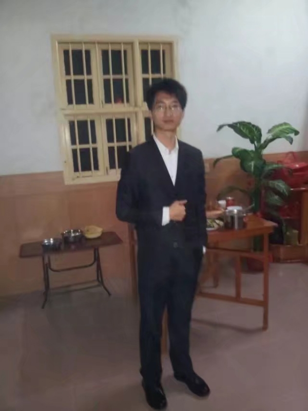 潇湘剑雨的第一张照片--宁化婚介网