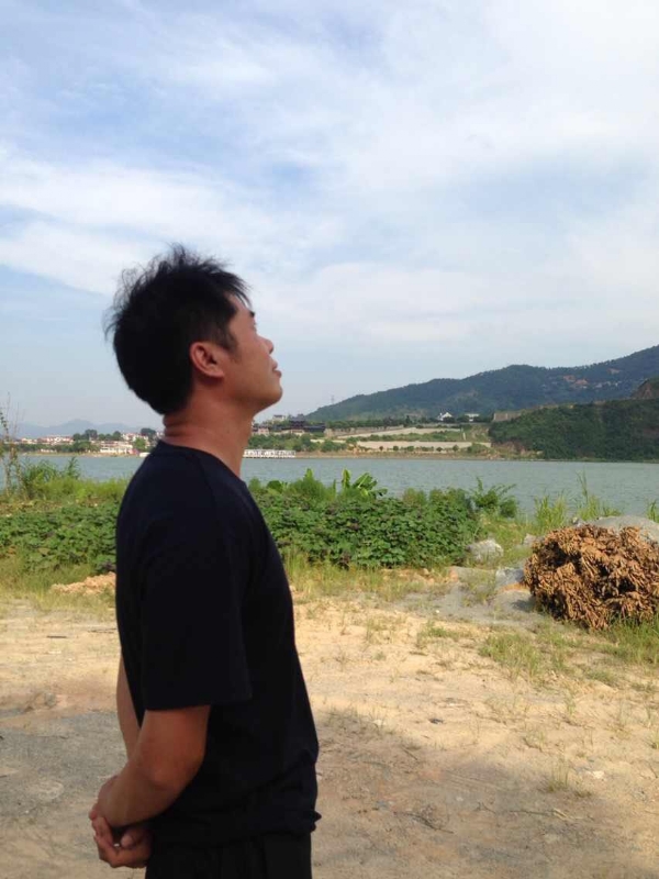 雾里看花的第一张照片--宁化婚介网