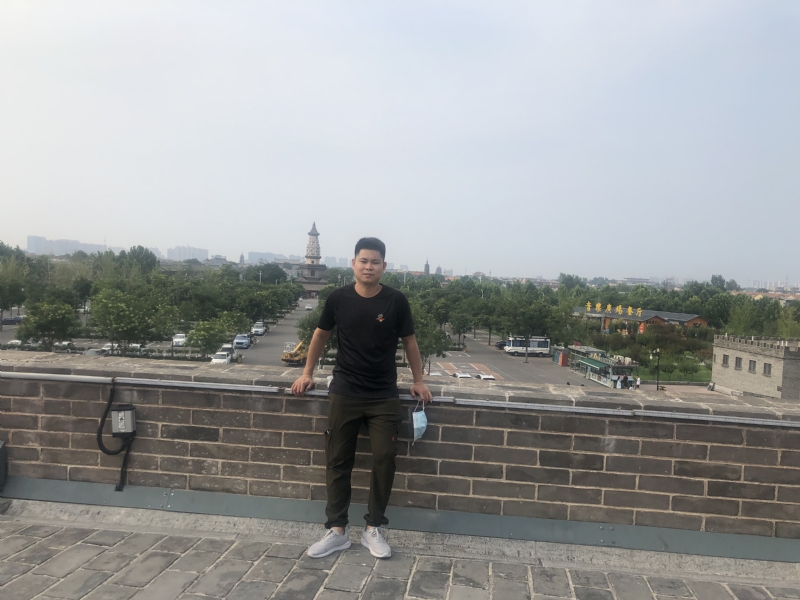 123.向左向右的第一张照片--宁化婚介网