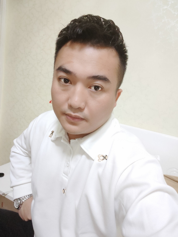 哈哈先生的第三张照片--宁化婚介网