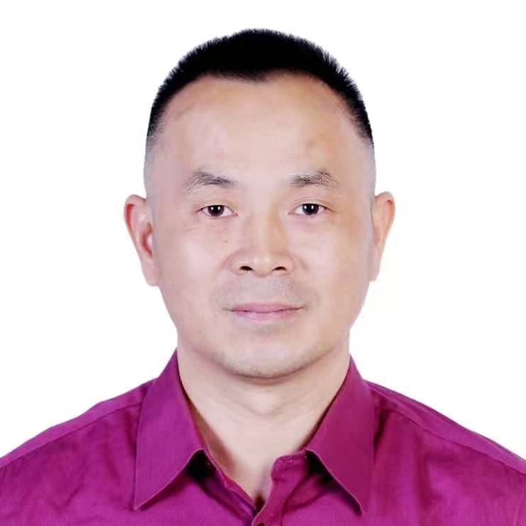 鹏晖的第三张照片--宁化婚介网