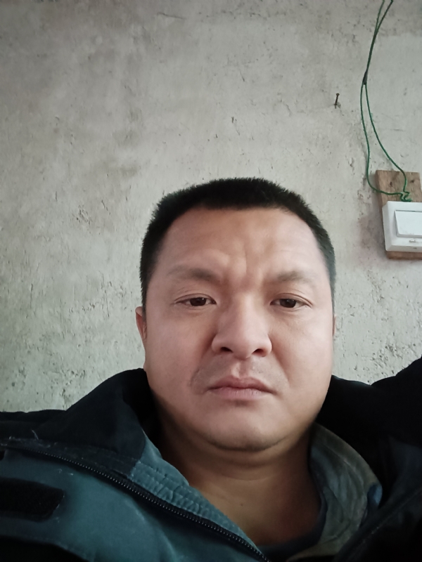 兰成龙的第二张照片--宁化婚介网