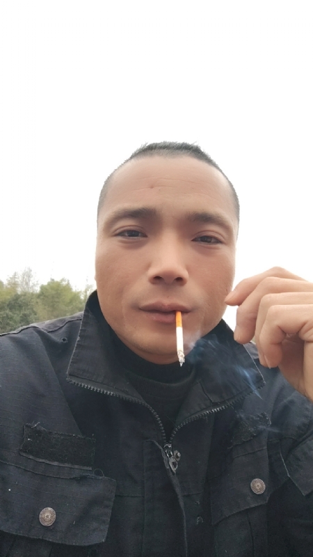 伯爵的第一张照片--宁化婚介网