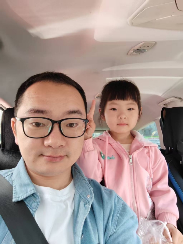 知天晓的第一张照片--宁化婚介网